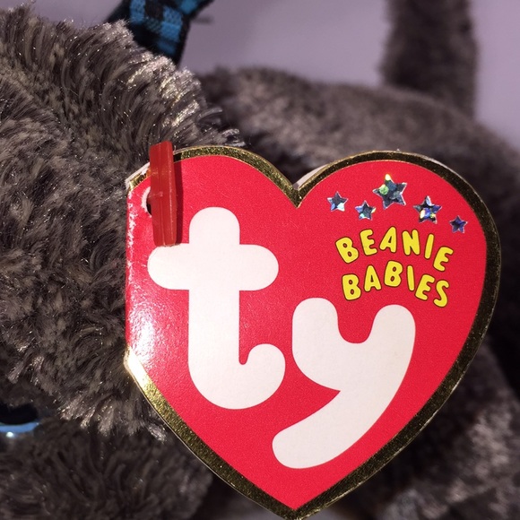 Ty Beanie Babies Frisbee Weimaraner Dog Puppy with Blue Eyes - Picture 3 of 11